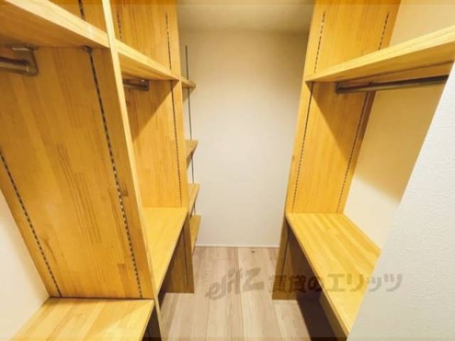 収納　ウォークイン