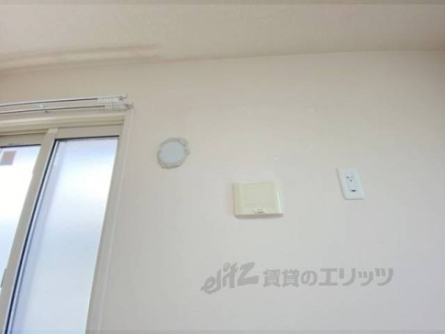 エアコン　設置場所