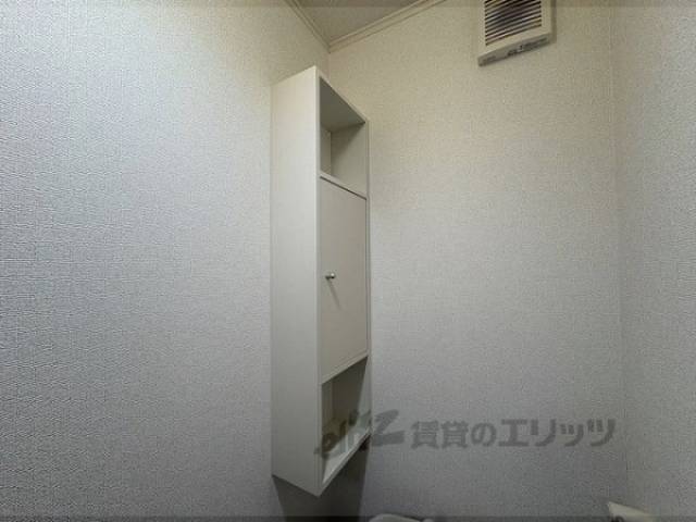 トイレ　収納