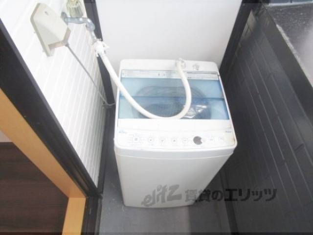 洗濯機置場　家電