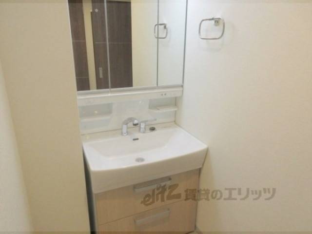 洗面所　同建築会社の参考写真