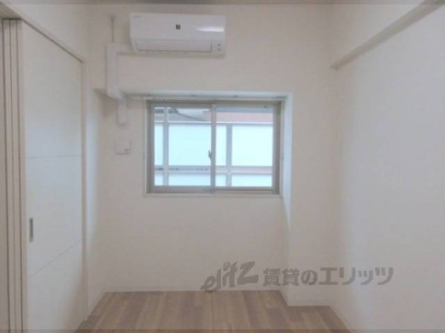 洋室　同建築会社の参考写真