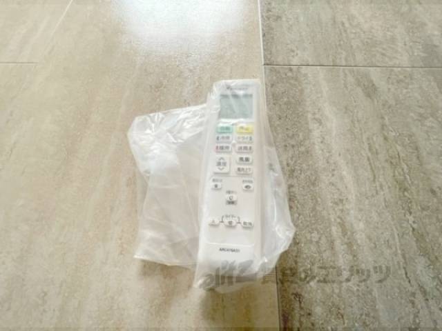 エアコン　リモコン