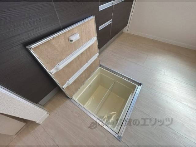床下収納