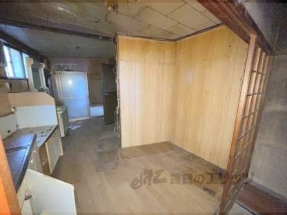冷蔵庫置場