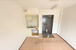住地八坂マンション室内写真2