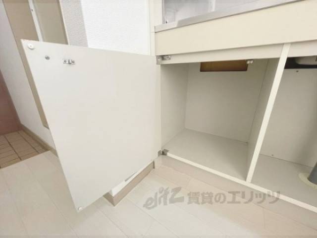 キッチン　収納