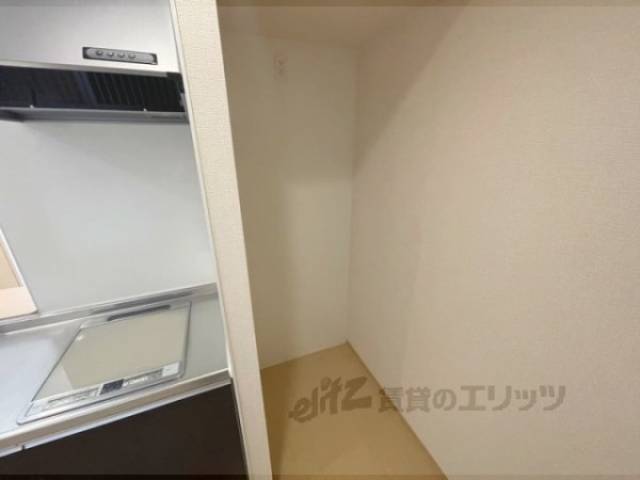 冷蔵庫置場