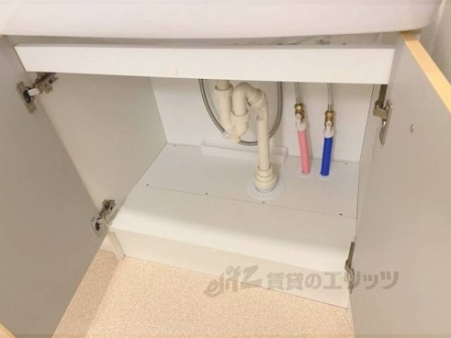 洗面所　収納