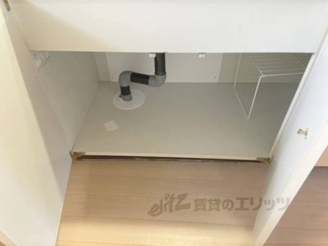 キッチン　収納