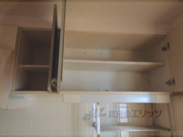 キッチン　収納