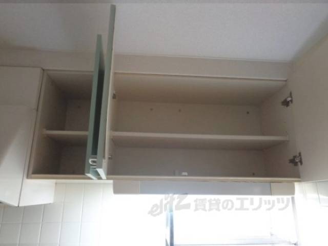 キッチン　収納