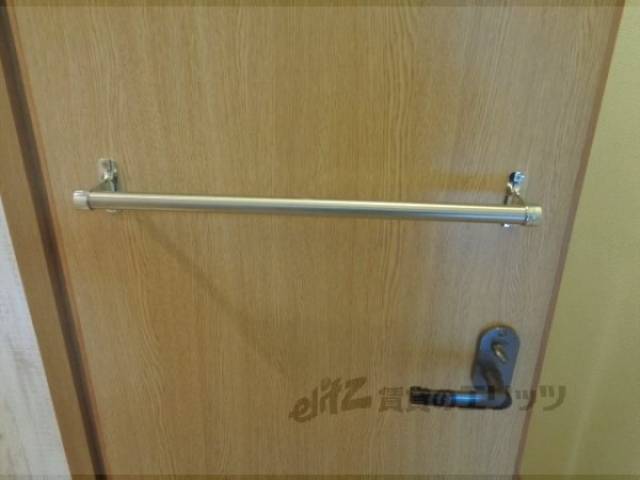 トイレ　タオル掛け