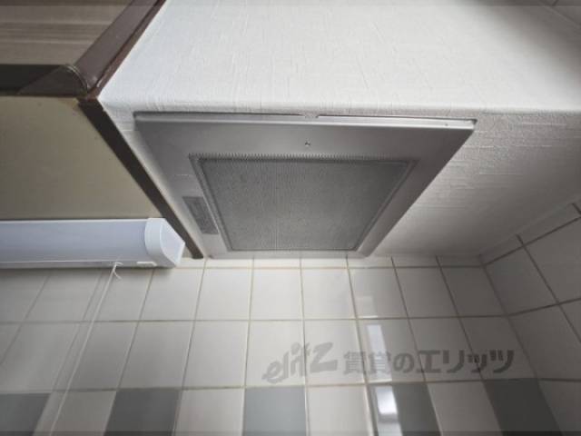 キッチン　換気扇