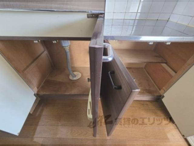 キッチン　収納