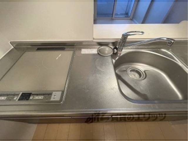 キッチン　調理台