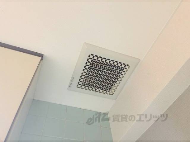 キッチン　換気扇