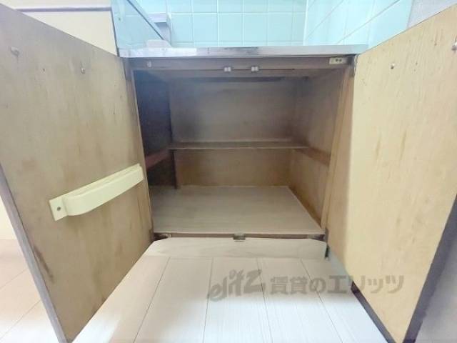 キッチン　下収納