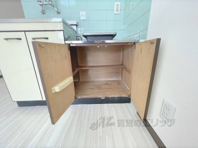 キッチン　下収納
