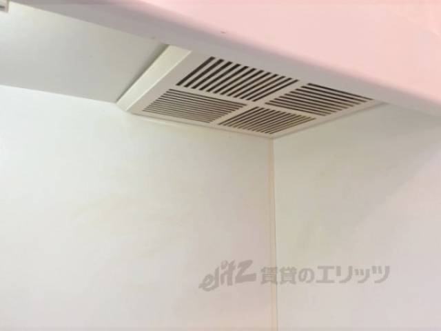 キッチン　換気扇