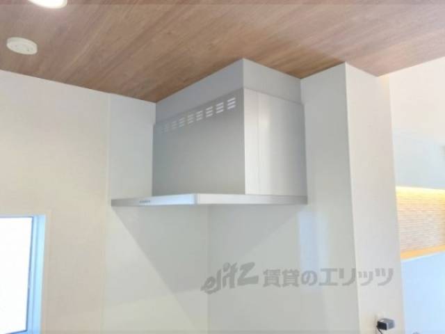 キッチン　換気扇