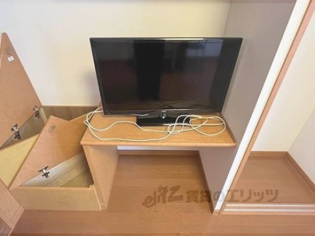 テレビ