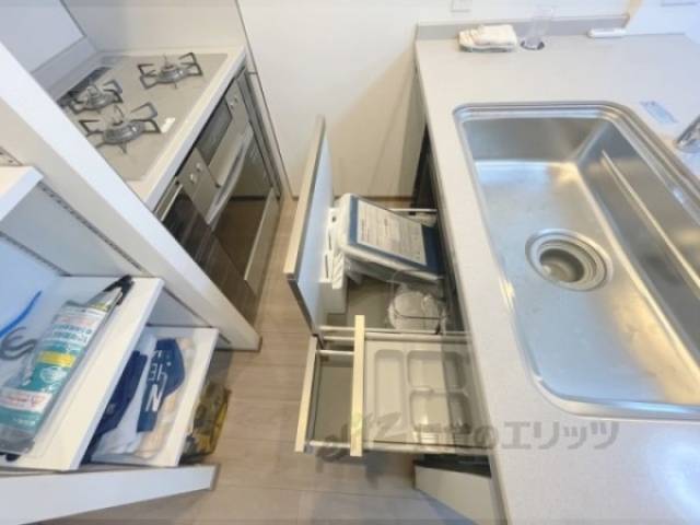 キッチン　収納