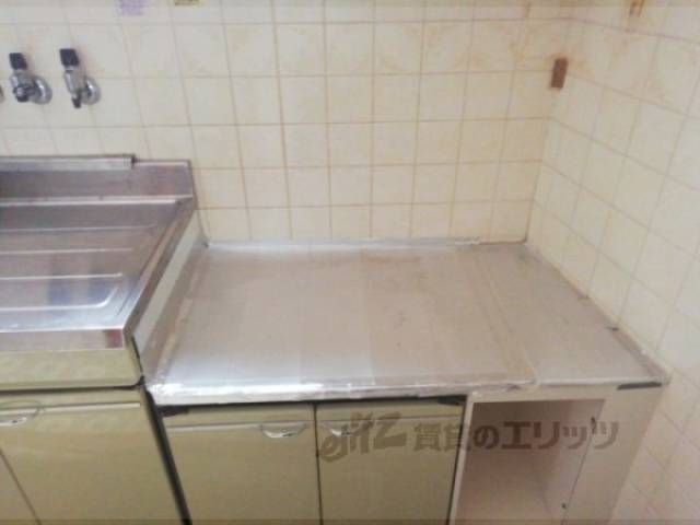 キッチン　コンロ置場