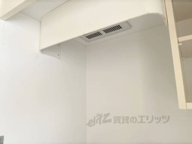キッチン　換気扇