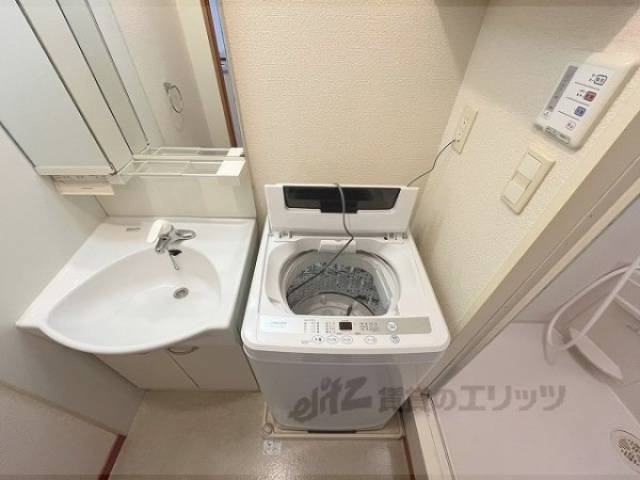洗濯機置場
