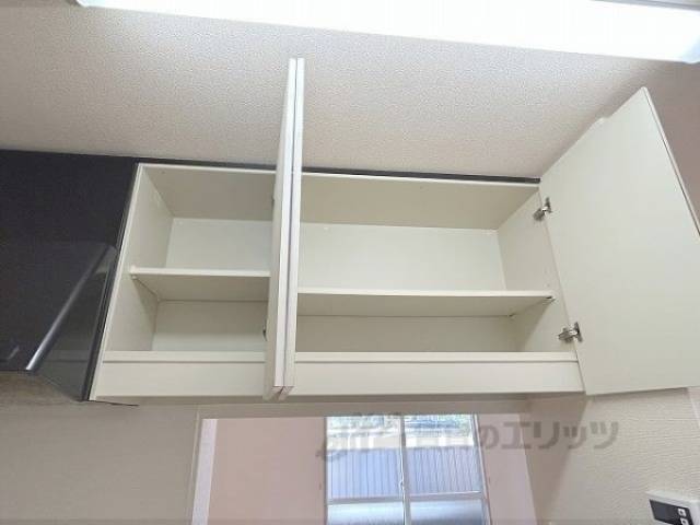 収納　キッチン