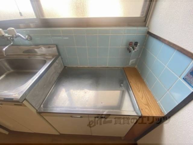 キッチン　コンロ置き場