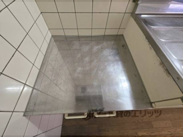 キッチン　コンロ置場