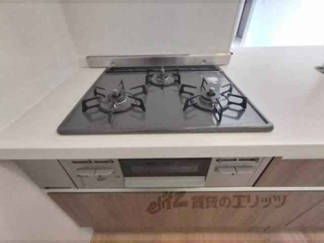キッチン　コンロ
