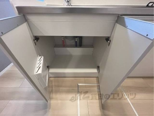 キッチン　キッチン下部収納