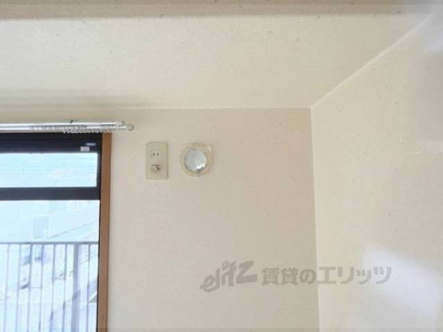 エアコン置き場