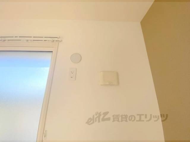エアコン　設置場所