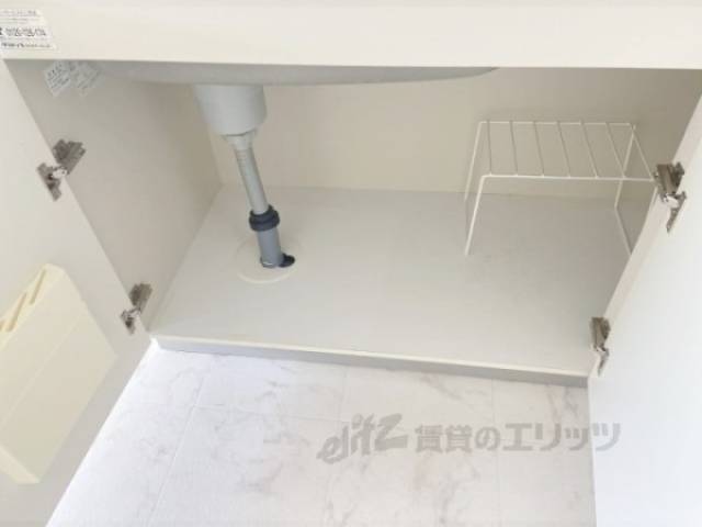 キッチン　収納