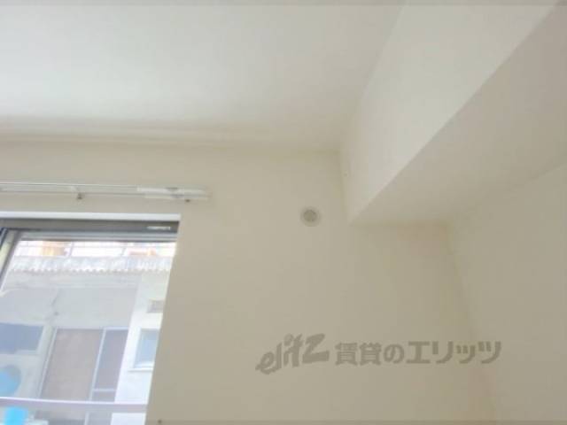 エアコン　設置場所