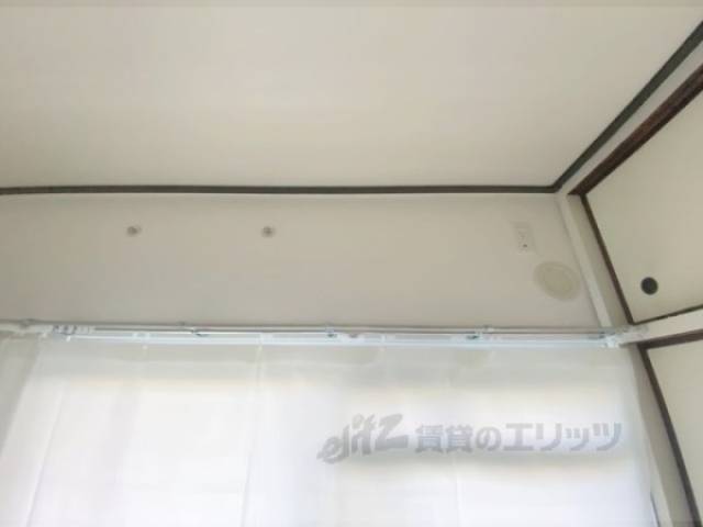 エアコン　設置場所
