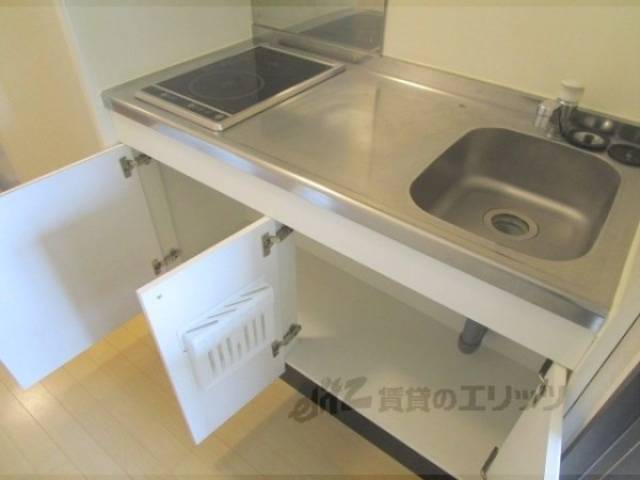 キッチン　収納