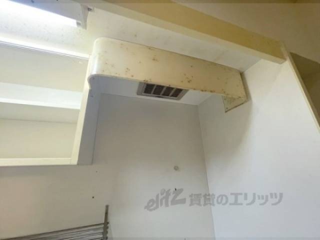 キッチン　換気扇