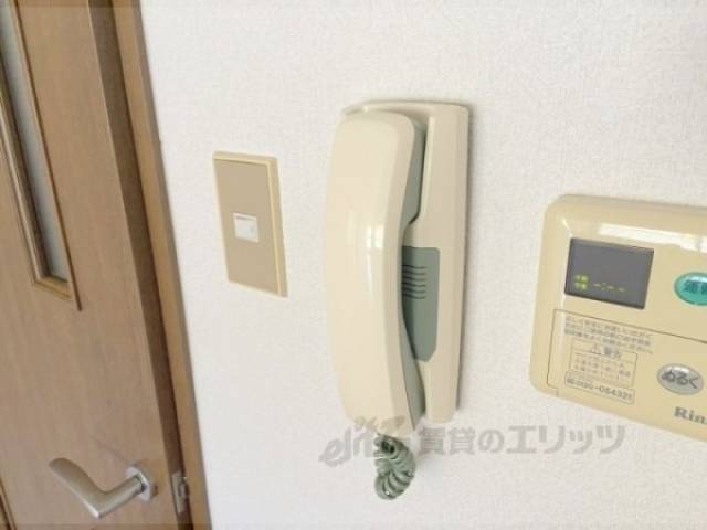 インターホン
