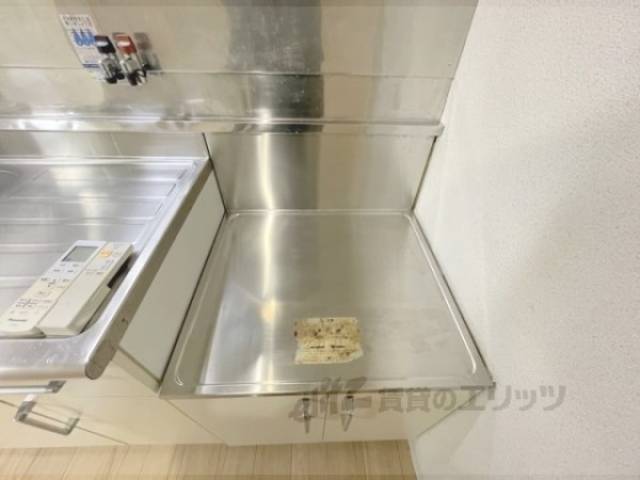キッチン　コンロ置場