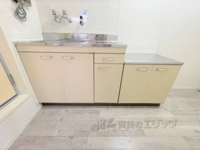 キッチン　下部収納