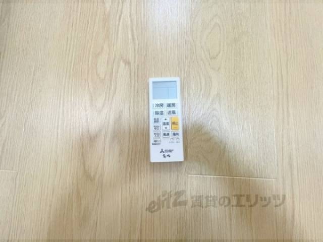 エアコンリモコン