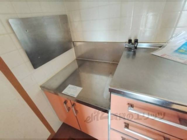 キッチン　コンロ置場