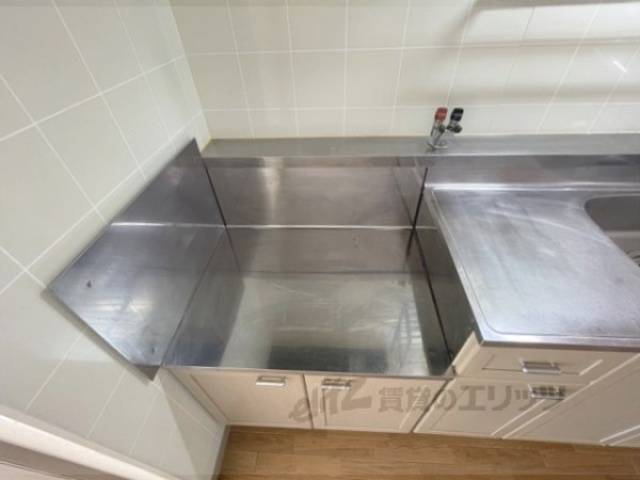 キッチン　コンロ台