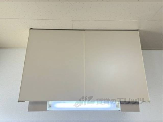 キッチン　キッチン上収納