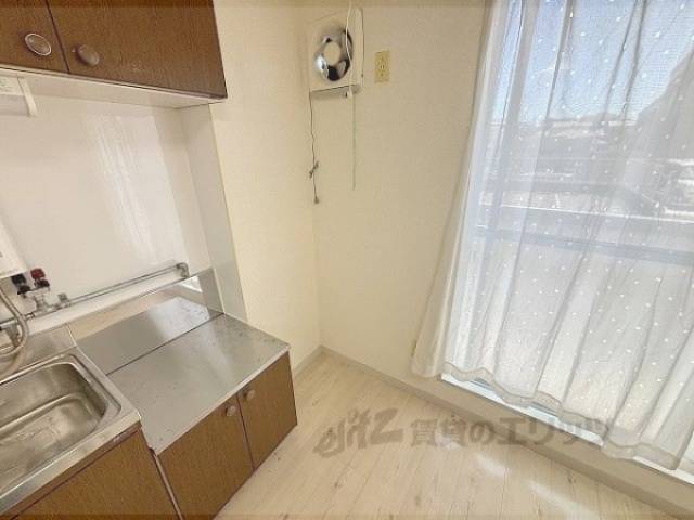 冷蔵庫置場